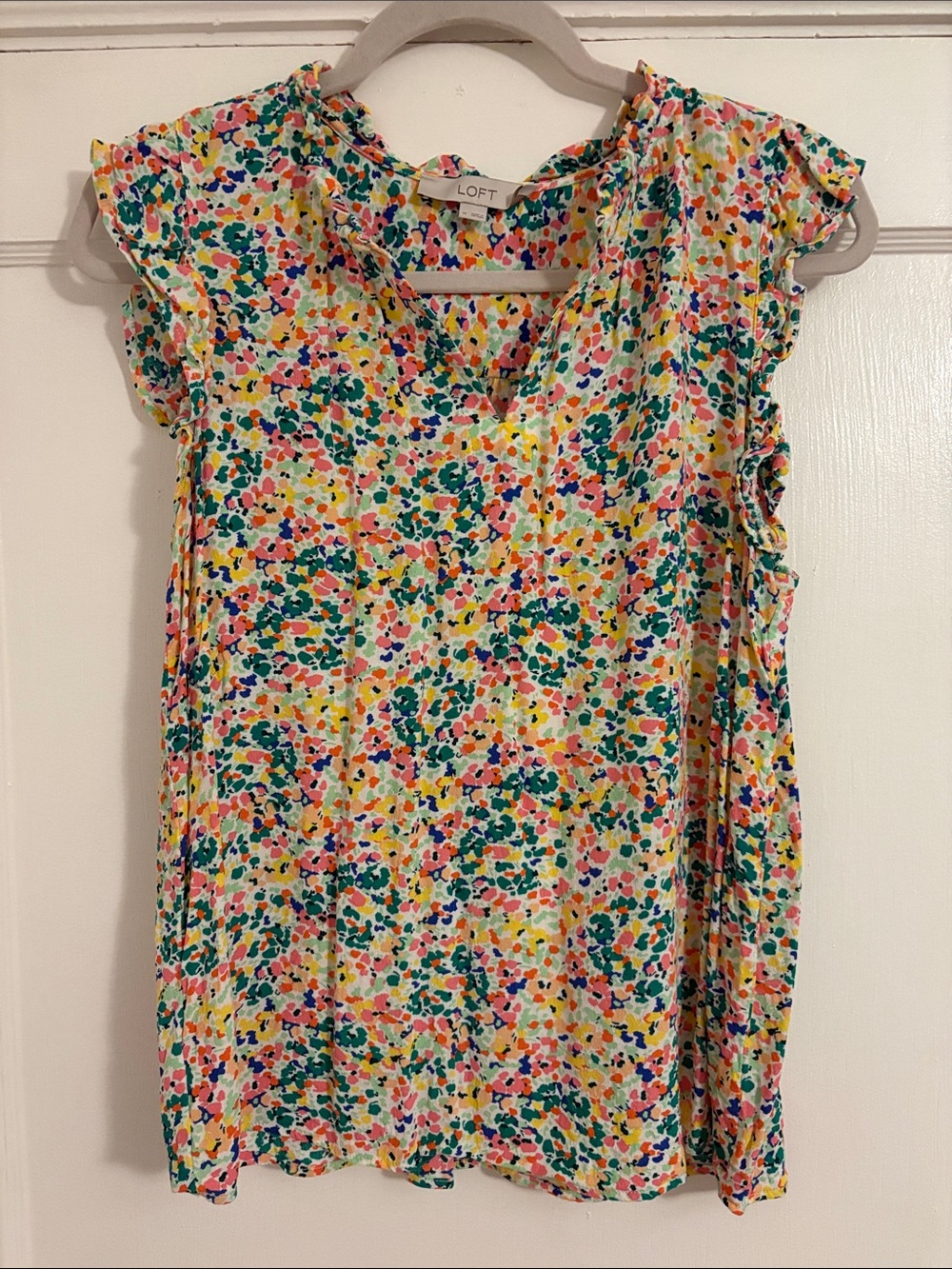 LOFT Multicolor Floral Dot V-Neck Flutter Sleeve Top